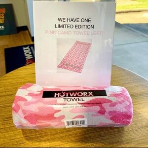 Hotworx pink towel